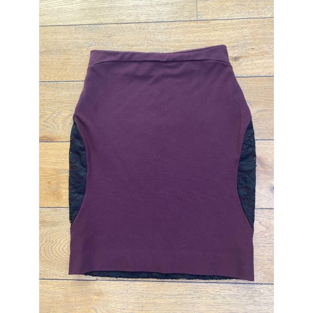 Diane von Furstenberg Mae Stretch Scroll Skirt 6 - Picture 5 of 7
